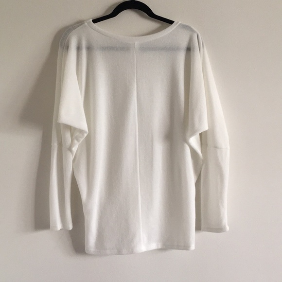❗️(LAST 2) SNOW - White Dolman Long Sleeve Blouse - Picture 7 of 8